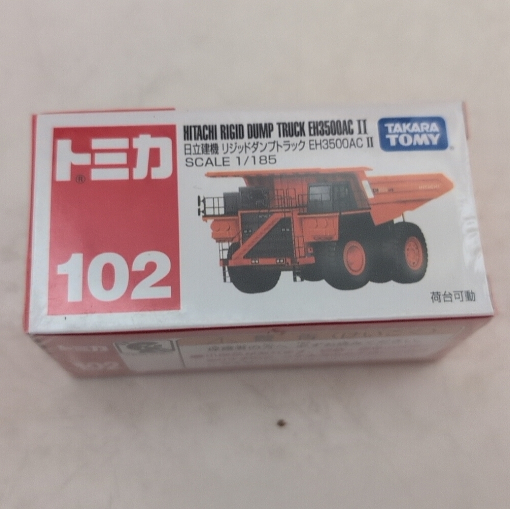 Takara Tomy Tomica #102 Hitachi Rigid Dump Truck EH3500AC II 1/185 Scale NEW!!